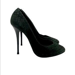 Giuseppe Zannoti Black Snakeskin Printed Leather Pumps
